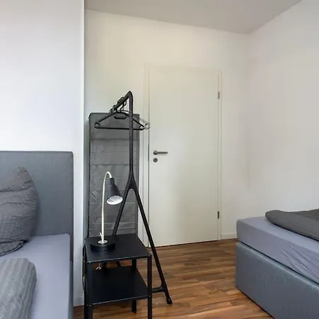 アパート Modern Worker - 3 Bedrooms - 7 Single Beds グローナウ